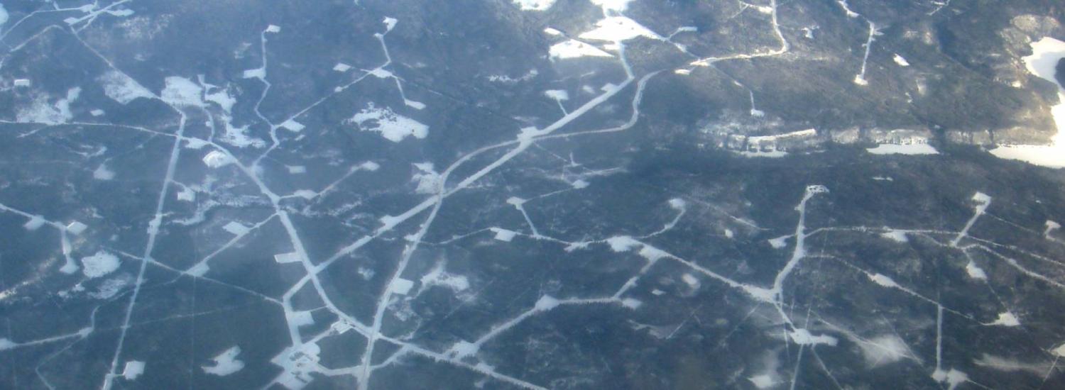 Aerial view of oil leases in the Pembina oil field in Alberta, Canada. / Wikimedia Commons
