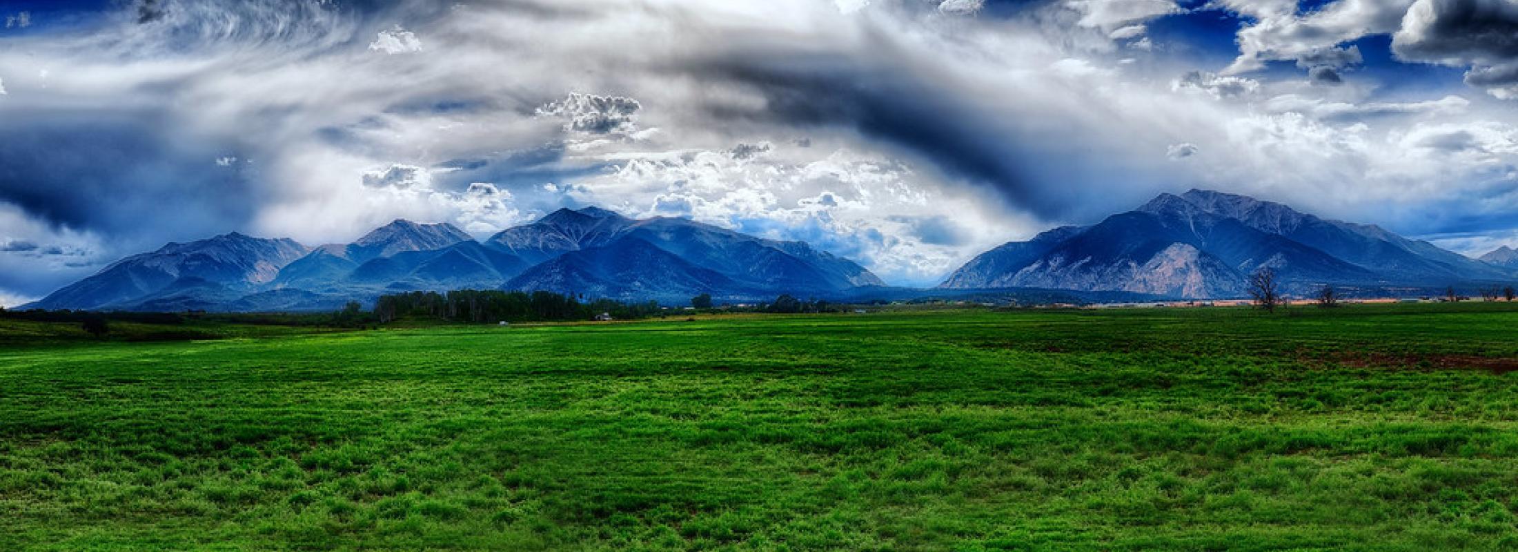 Photo of Colorado mountains by Max and Dee Bernt, Creative Commons license