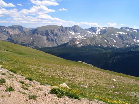 Trail Ridge Road, Rocky Mountain National Park, Colorado by Ken Lund, Creative Commons license